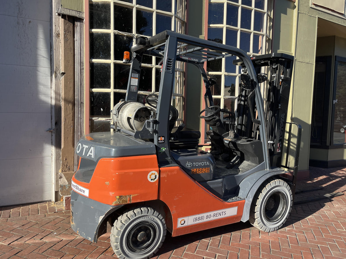 2022 TOYOTA 50-8FGU25