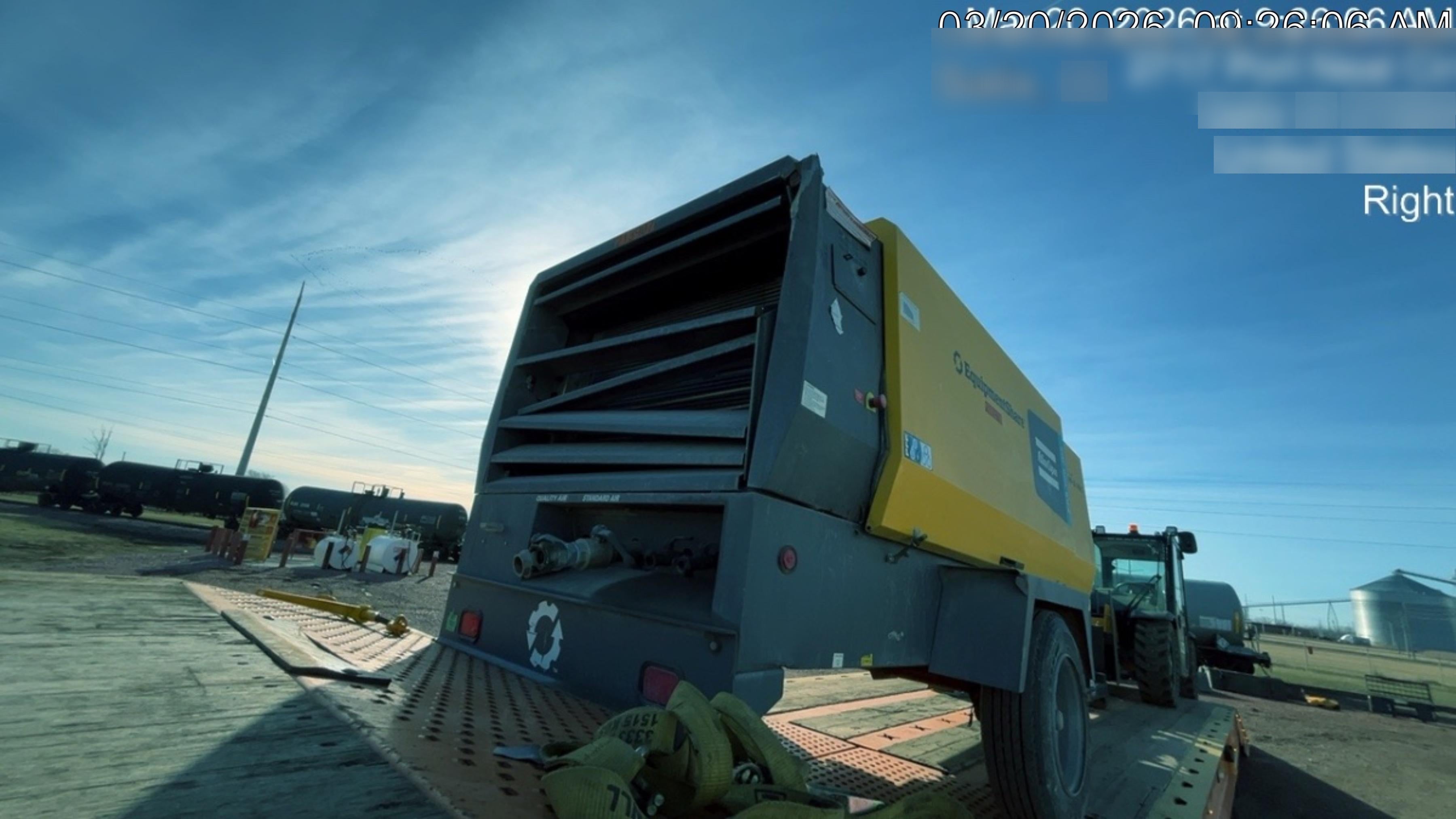2022 ATLAS COPCO XAS 900