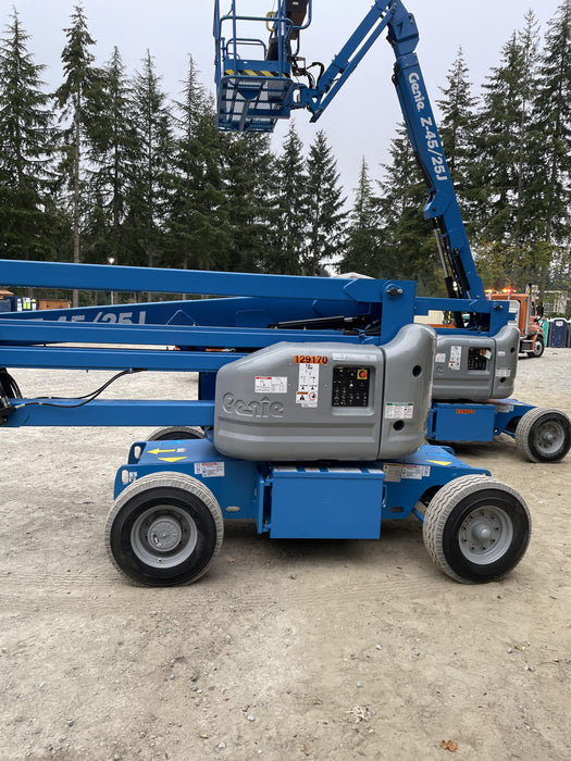 2021 GENIE Z-45/25J DC