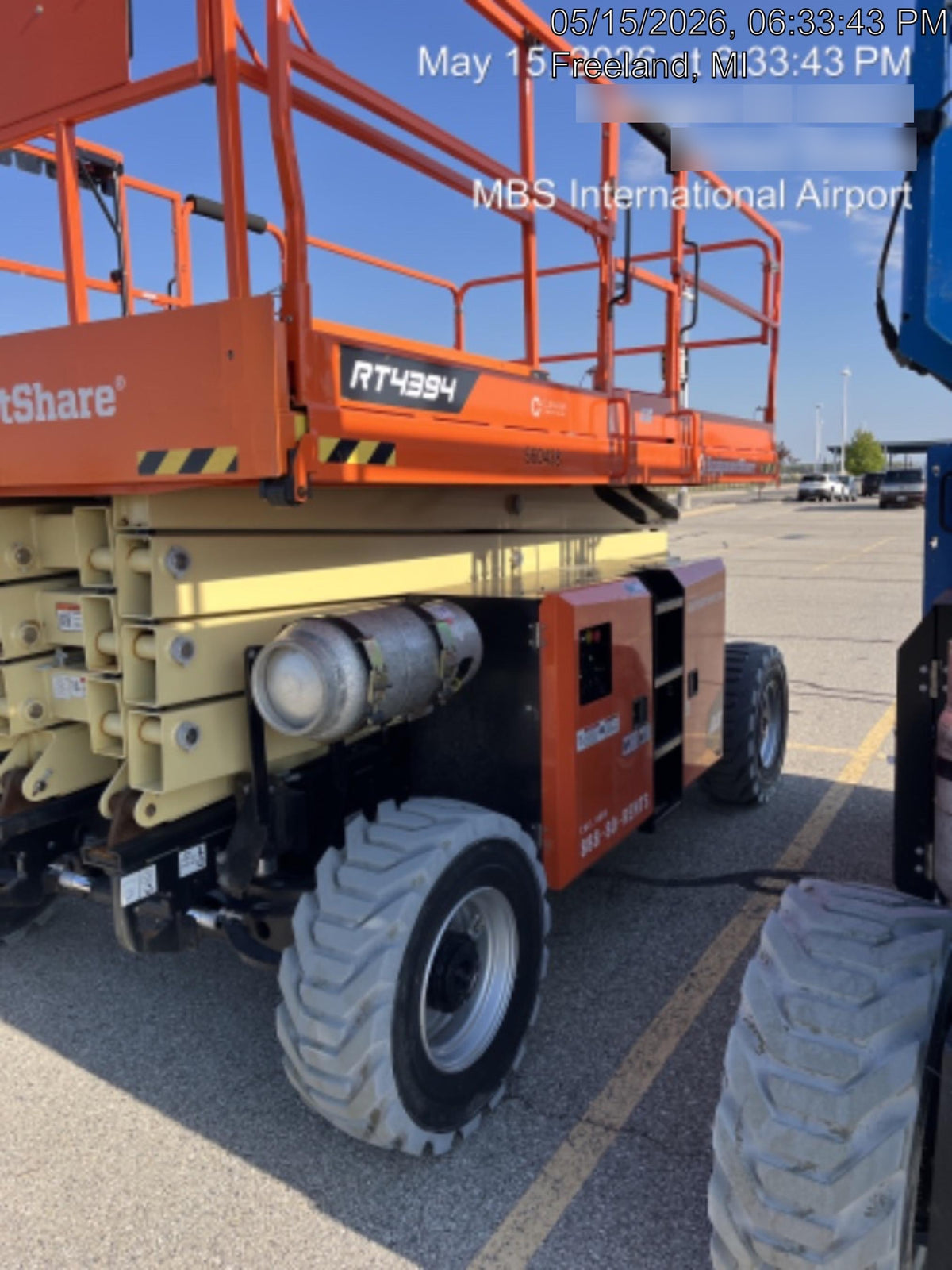 2025 JLG RT4394