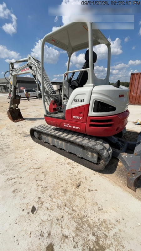 2025 TAKEUCHI TB250-2R