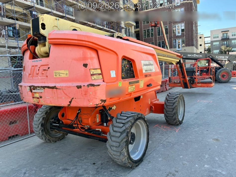 2018 JLG 660SJ