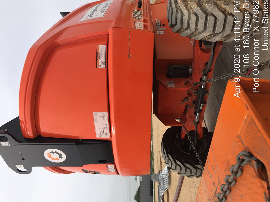 2019 JLG 400S