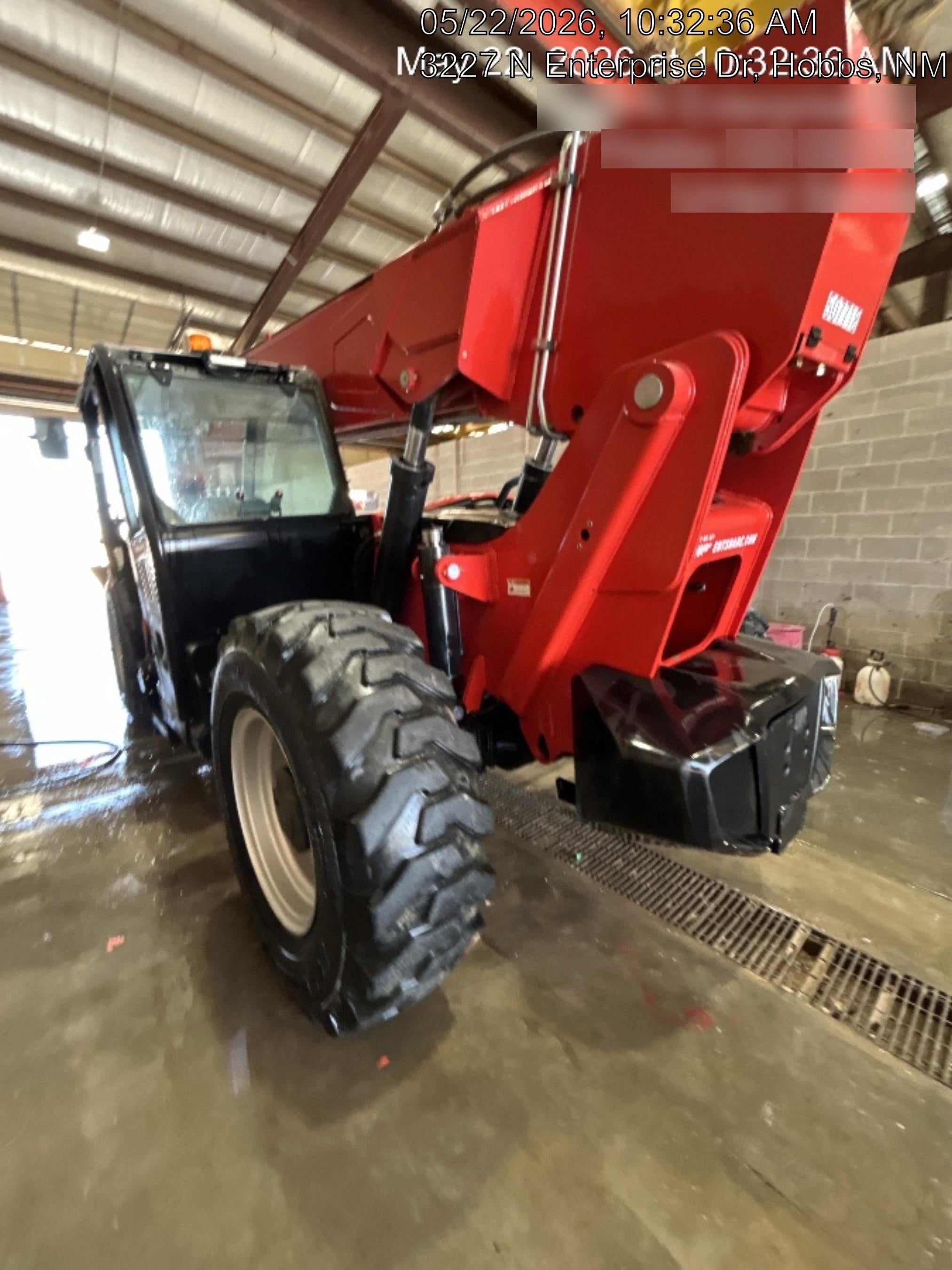 2025 MANITOU MTA1055