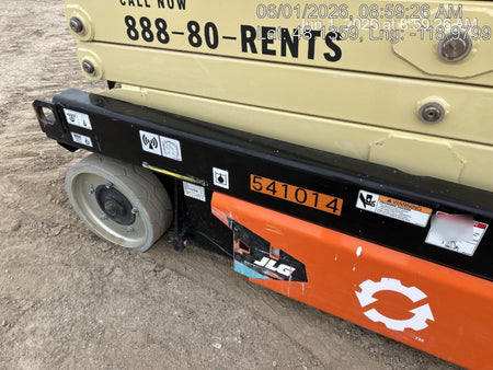 2025 JLG ES3246