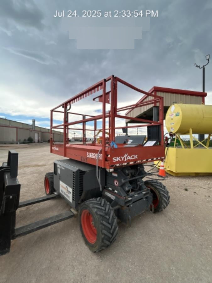 2017 SKYJACK SJ6826 RT
