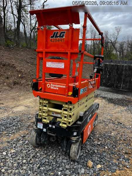 2024 JLG ES1932