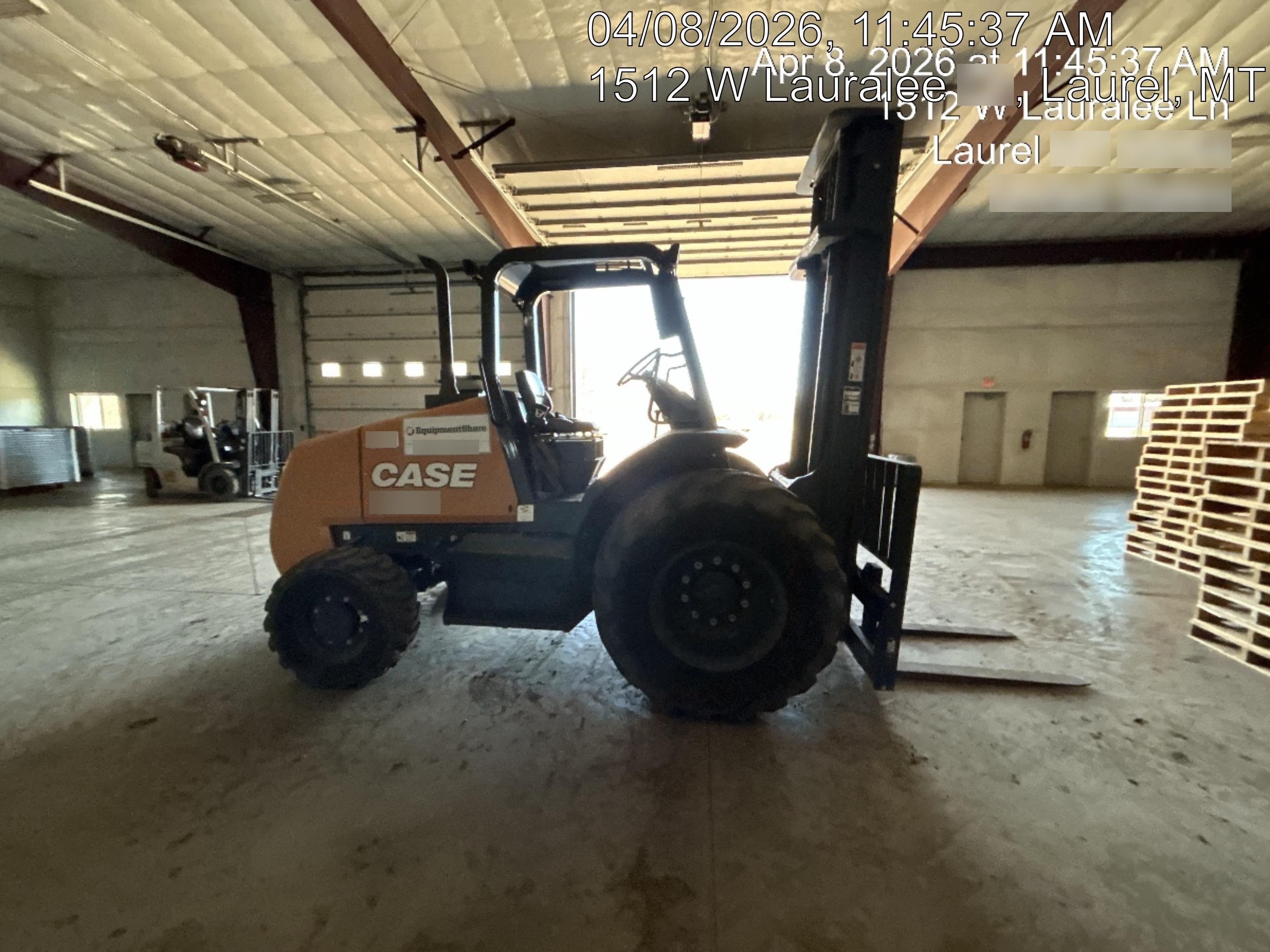 2023 CASE 588H
