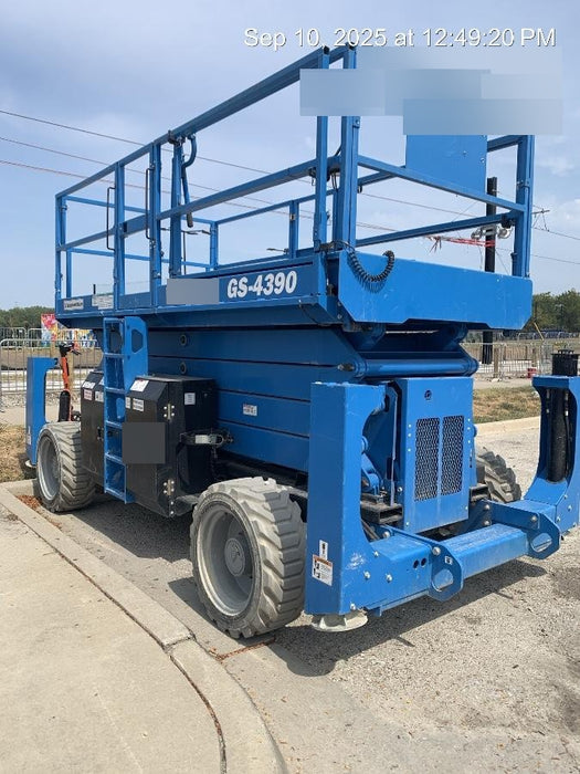 2020 GENIE GS-4390 RT