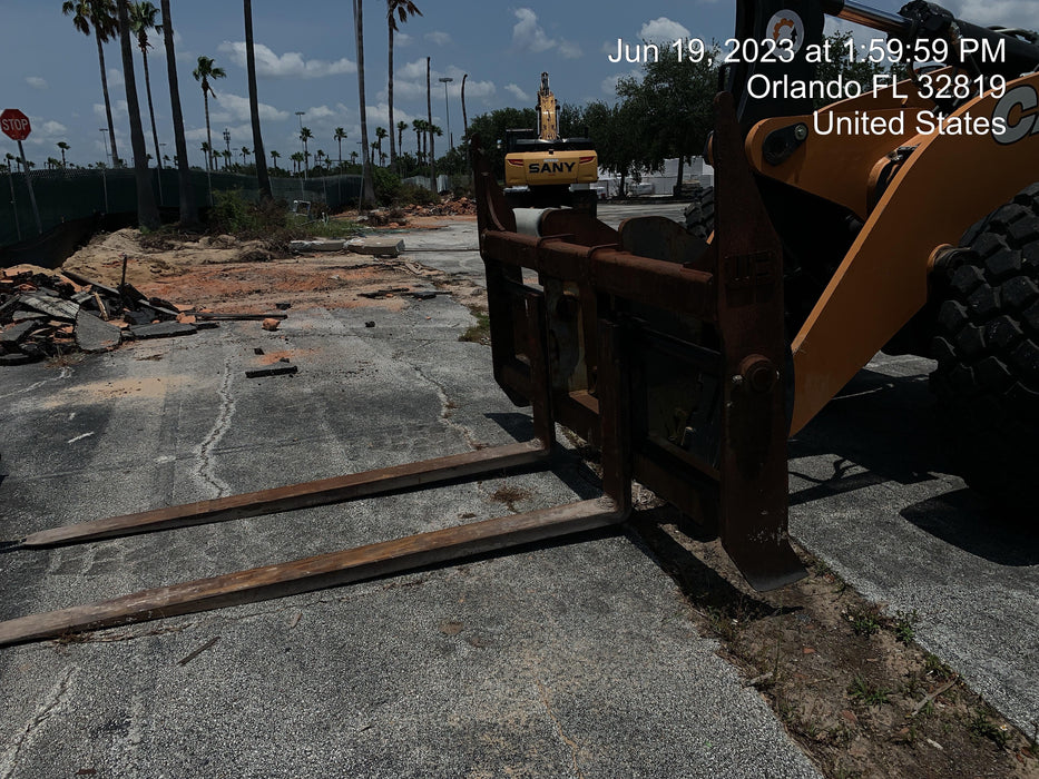 2014 WERK-BRAU 96" Loader Fork Carriage - Werk-Brau