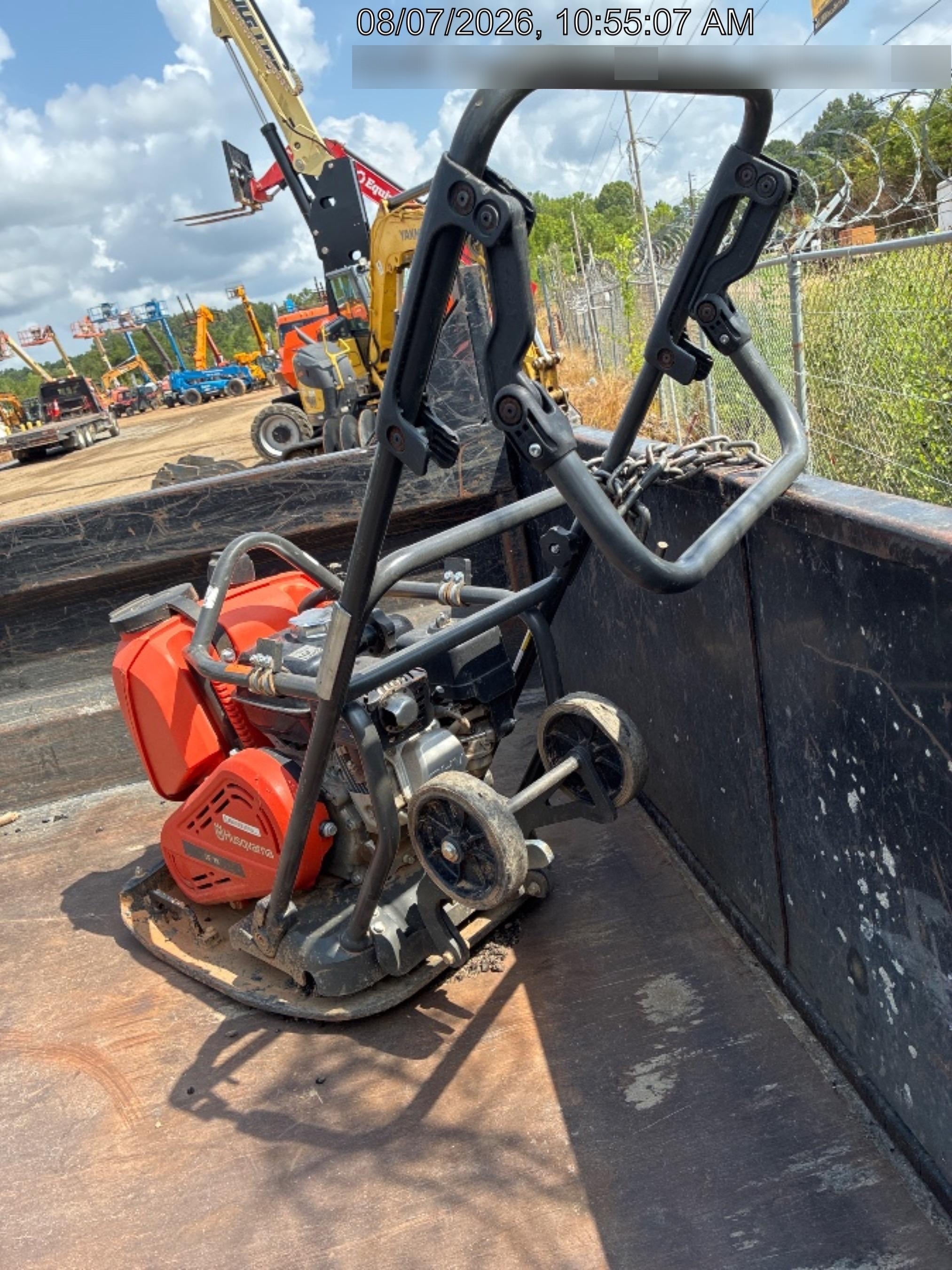 2026 HUSQVARNA LF75