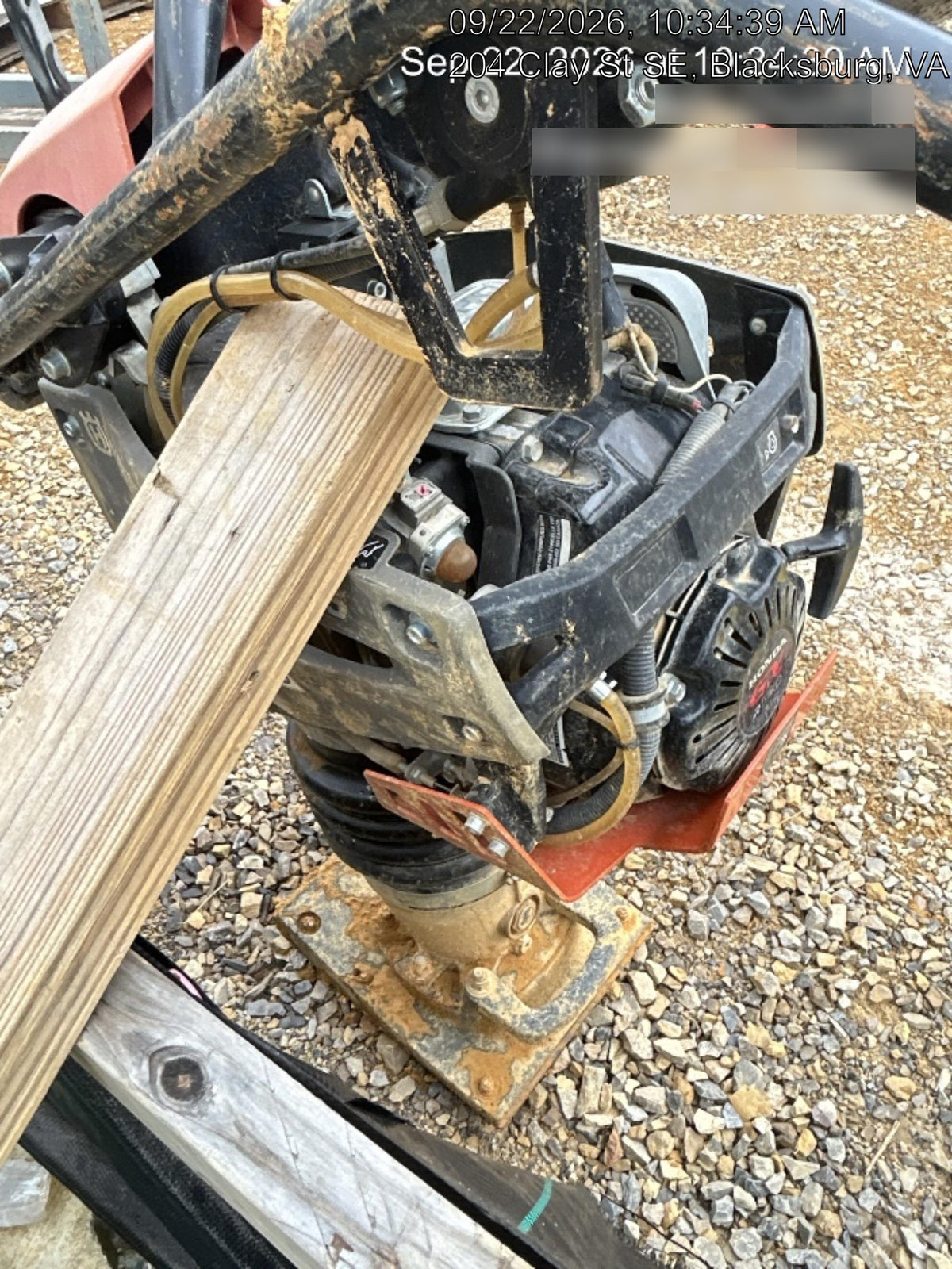 2024 HUSQVARNA LT6005