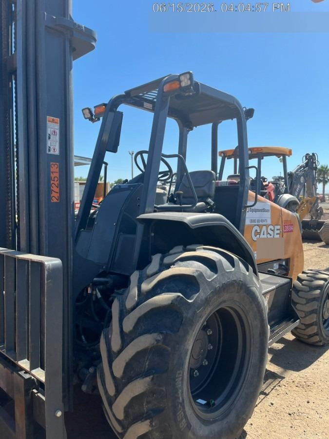2023 CASE 588H