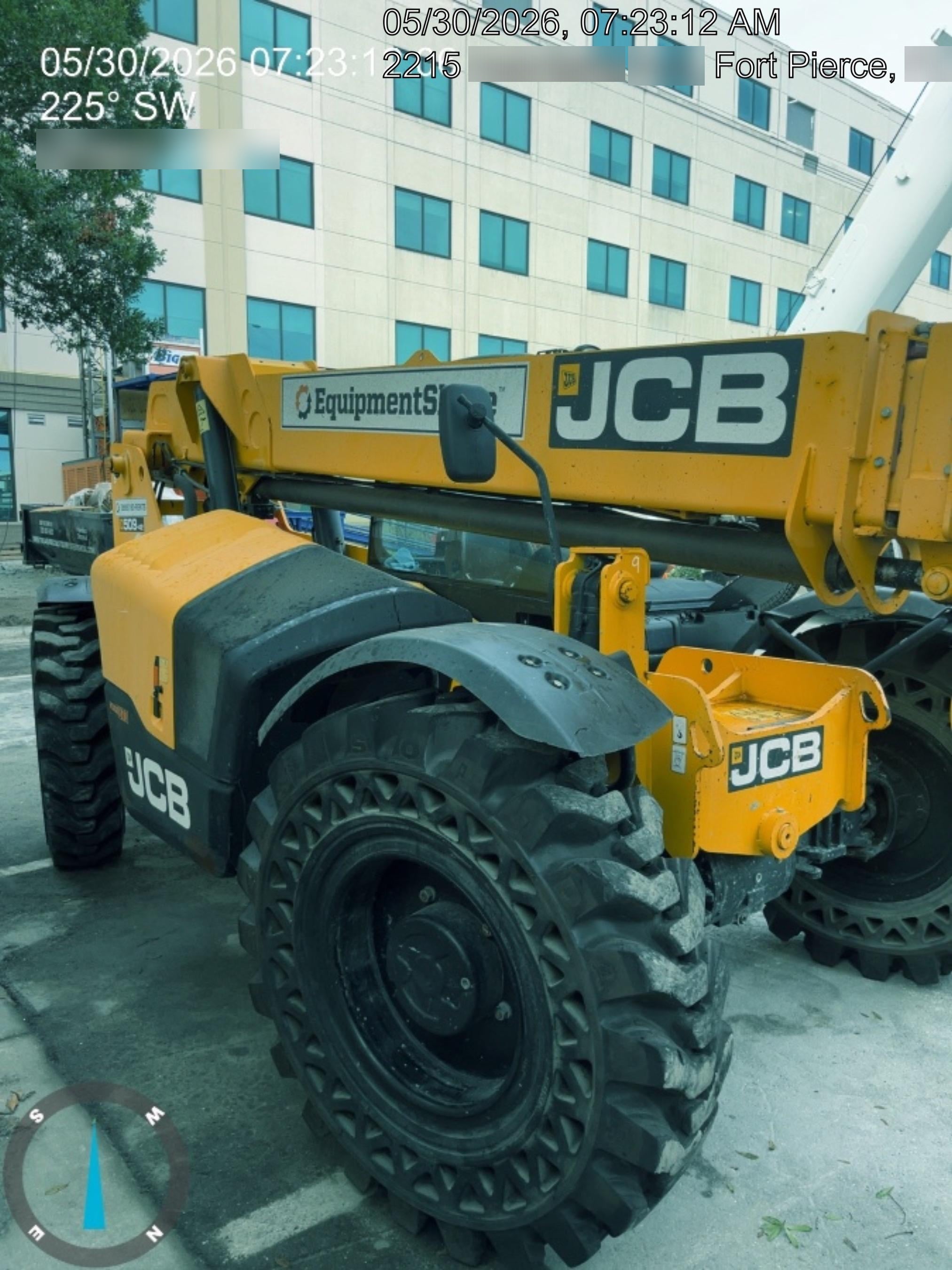 2022 JCB 509-42