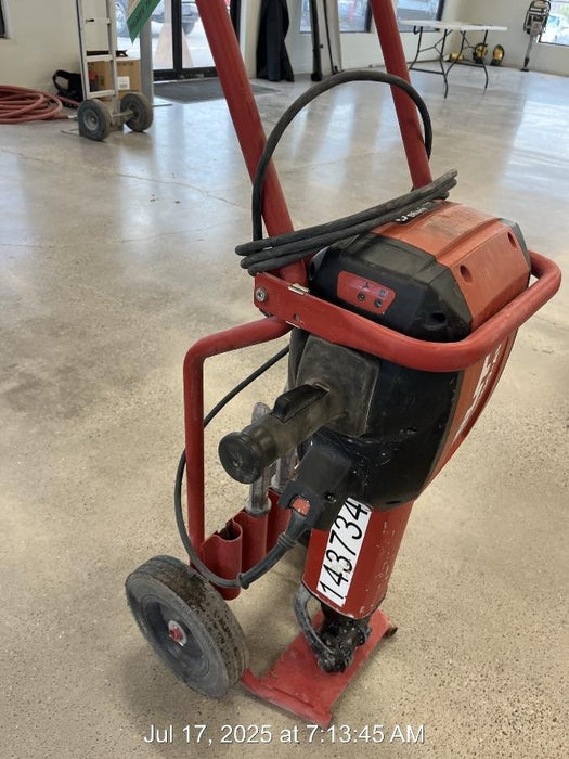 2021 HILTI TE 3000-AVR