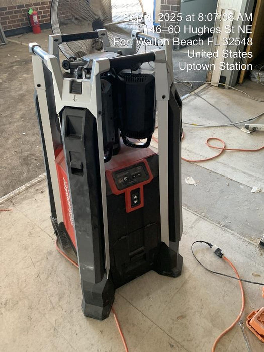 2023 MILWAUKEE MXF041-1XC