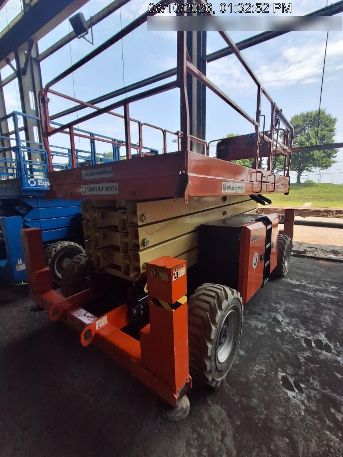 2019 JLG 430LRT