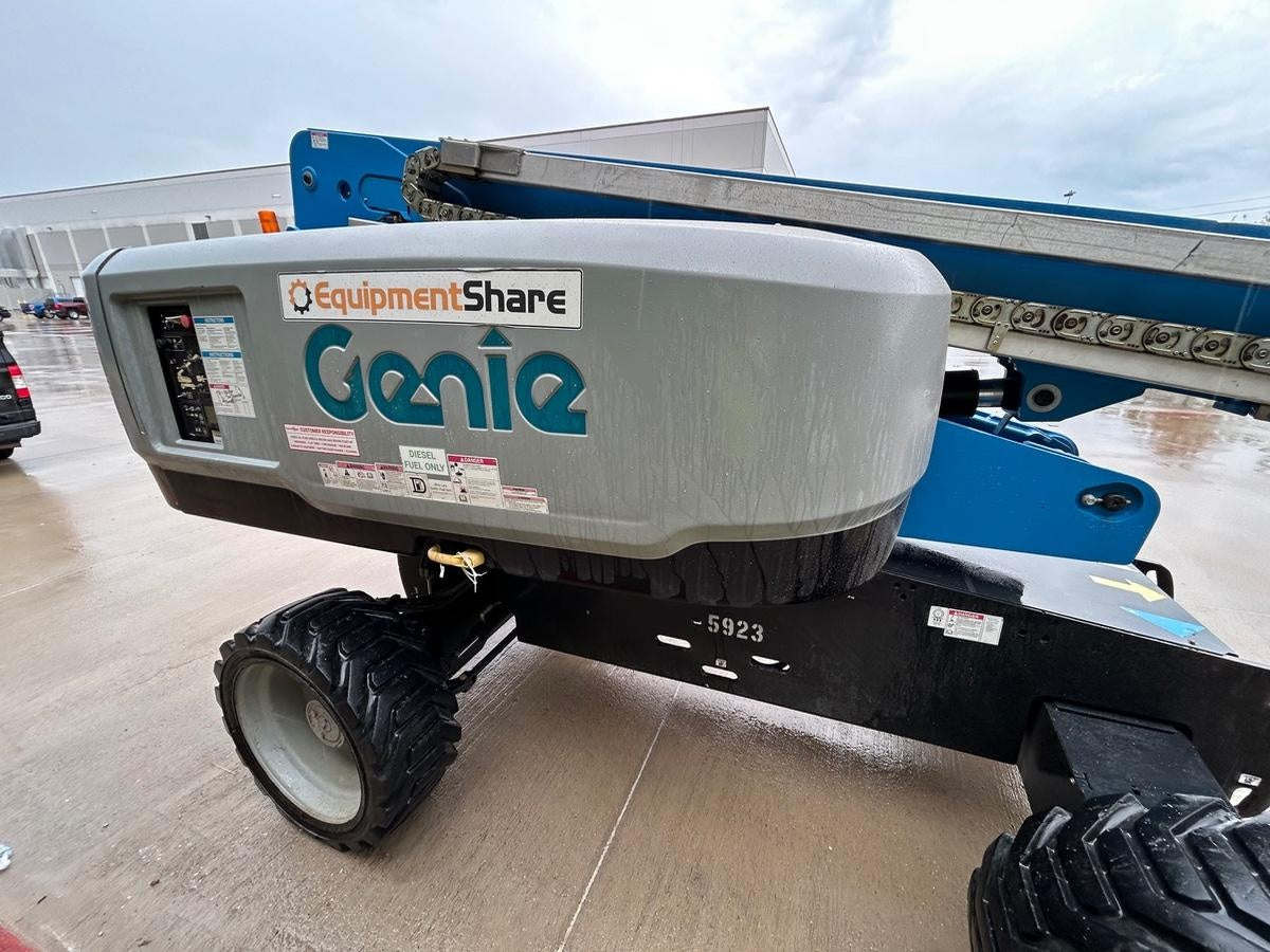 2017 GENIE S-65