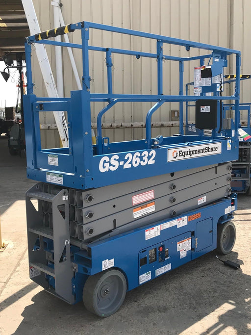 2020 Genie GS-2632 Solid NM Tires, Folding Rails with Half-Height Swing Gate, Beacon