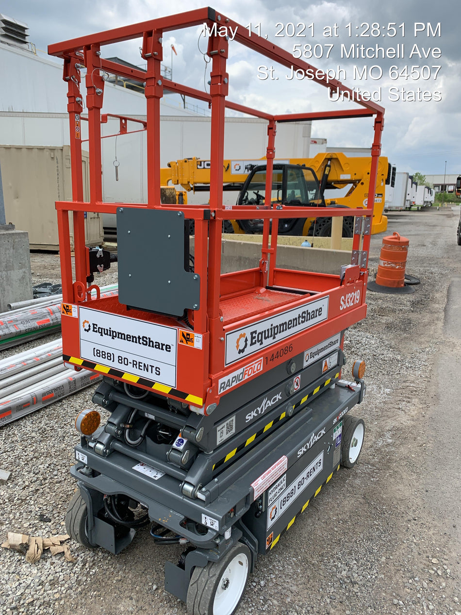 2021 SKYJACK SJ3219