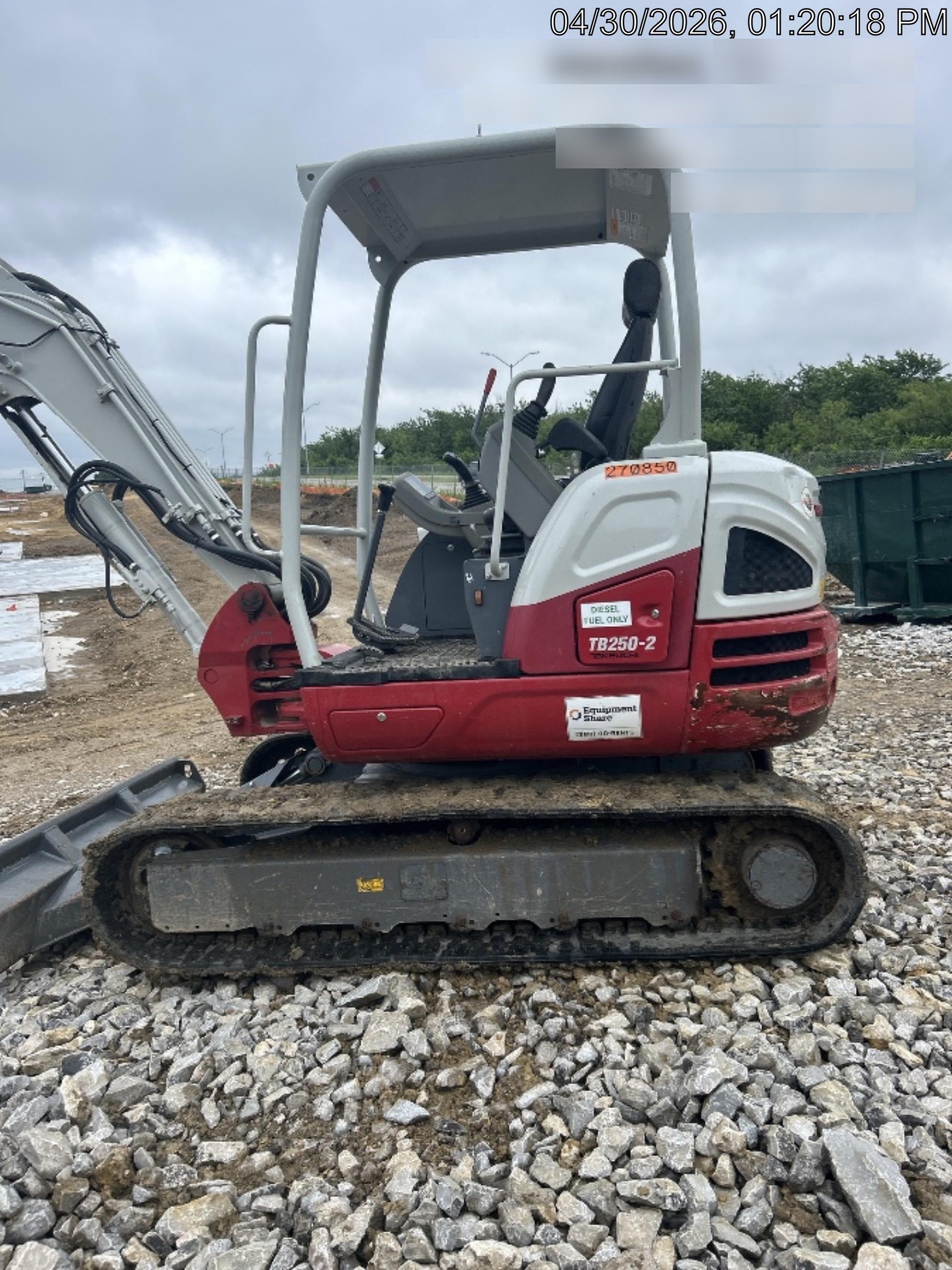2022 TAKEUCHI TB250-2R