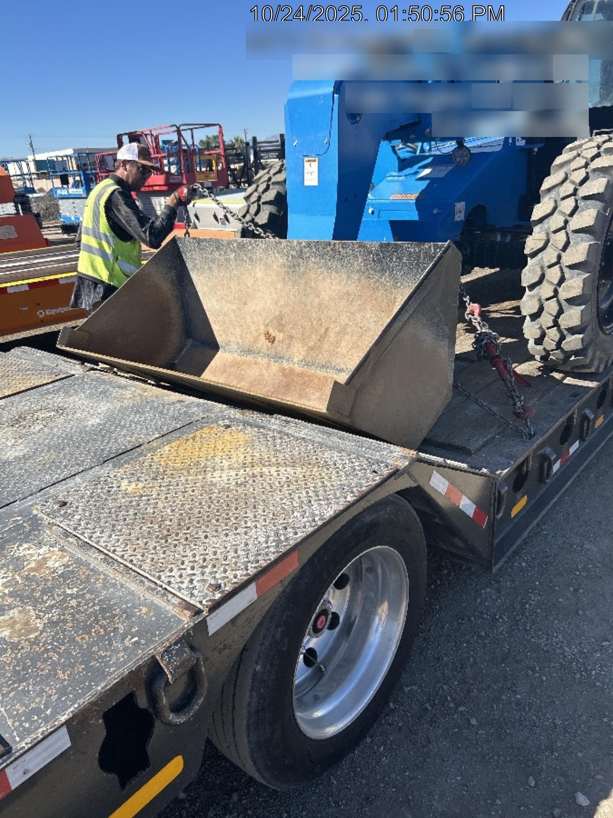 2024 JLG Telehandler Bucket
