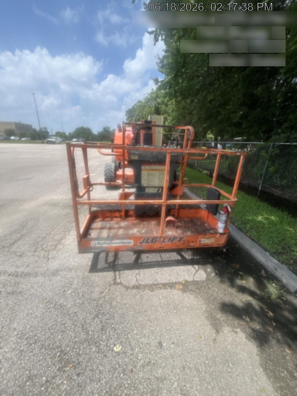 2019 JLG 450AJ