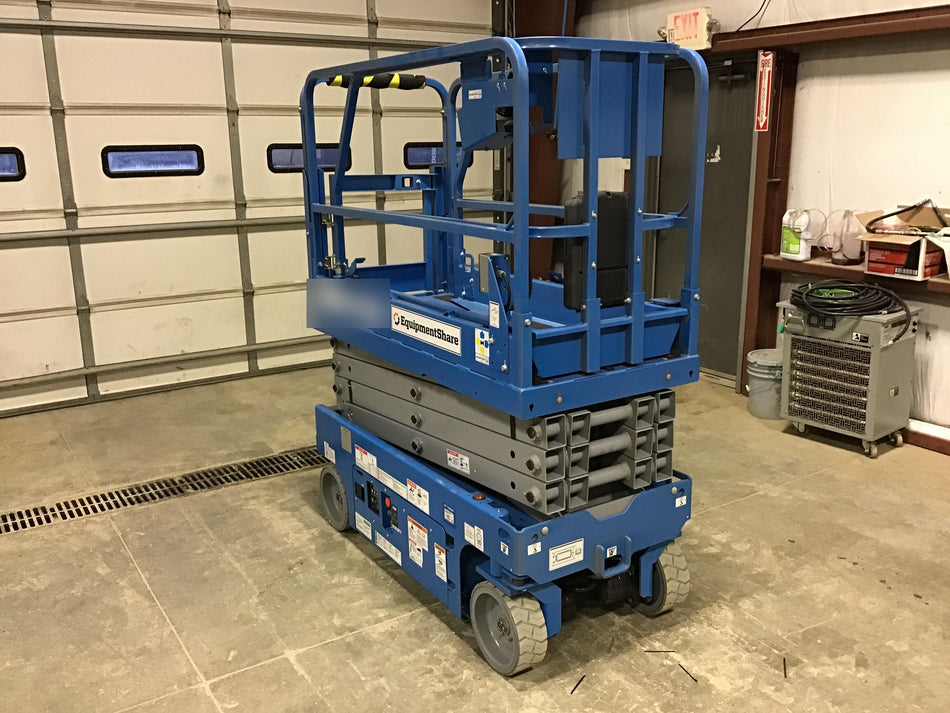 2020 Genie GS-1930 Solid Non Marking Tires, Beacon, Folding rails with half height swing gate