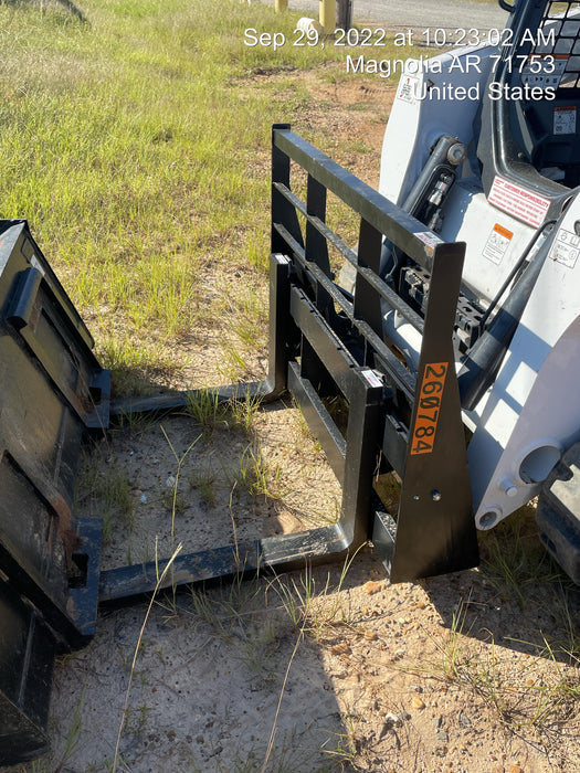 2022 ARROW MATERIAL HANDLING 48" Pallet Forks - Arrow