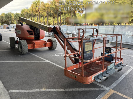 2019 JLG 600AJ