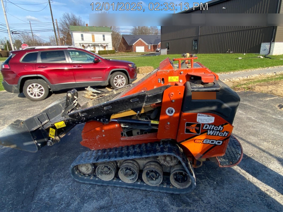 2020 DITCH WITCH SK800A