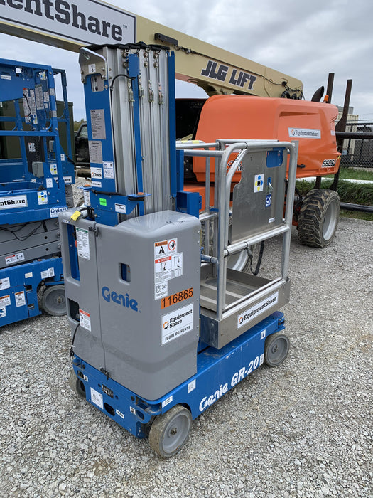 2020 GENIE GR-20