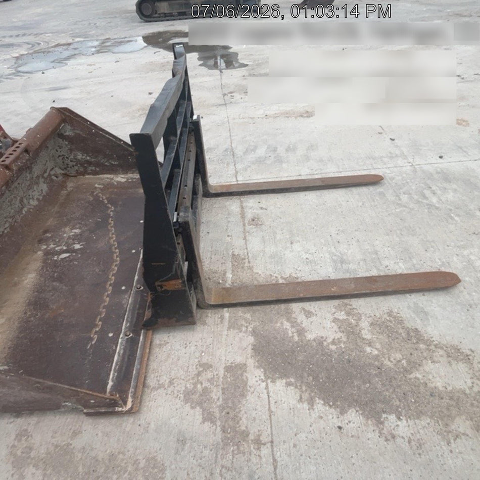2024 ARROW MATERIAL HANDLING F5100CB