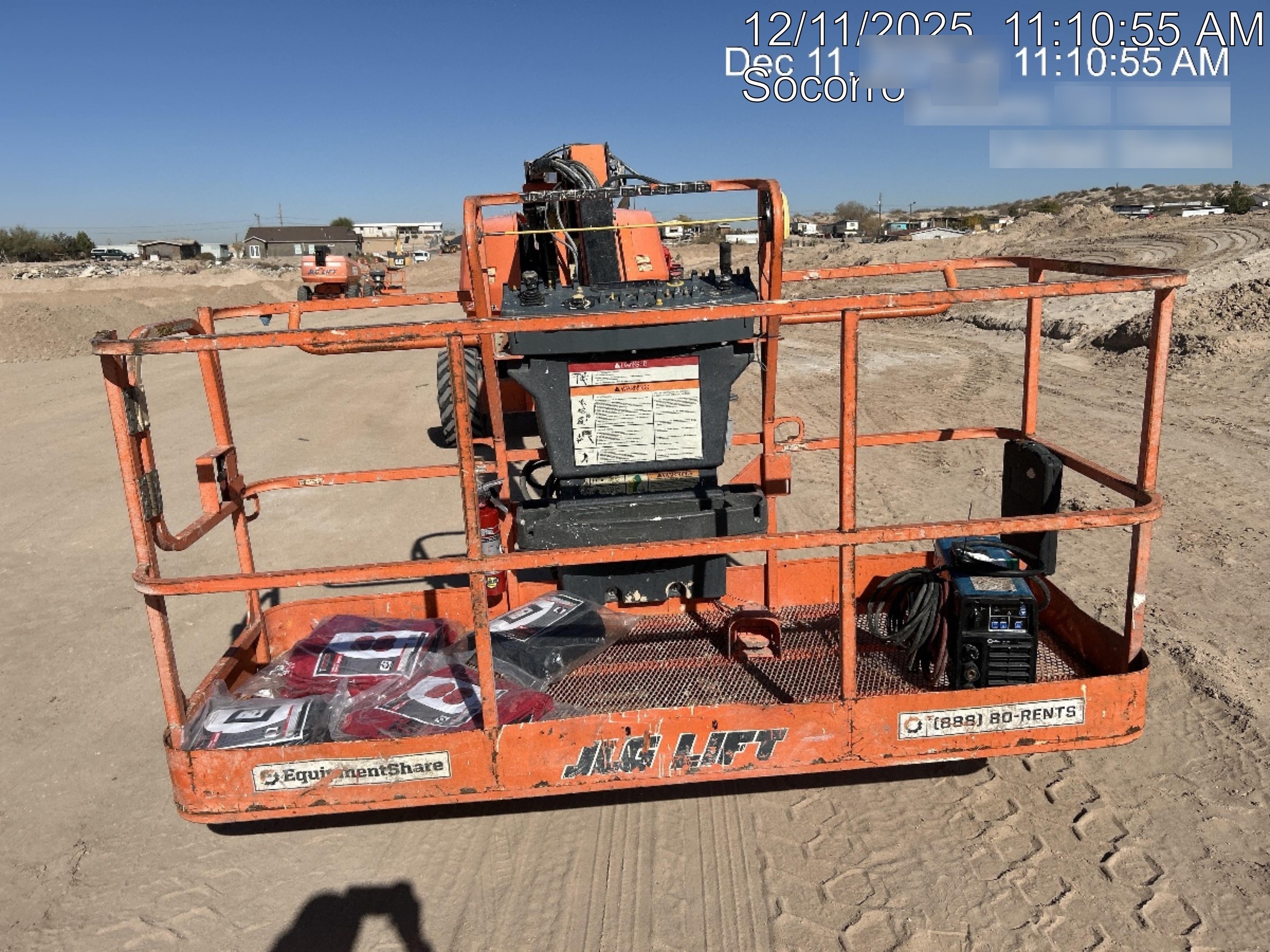 2021 JLG 660SJ