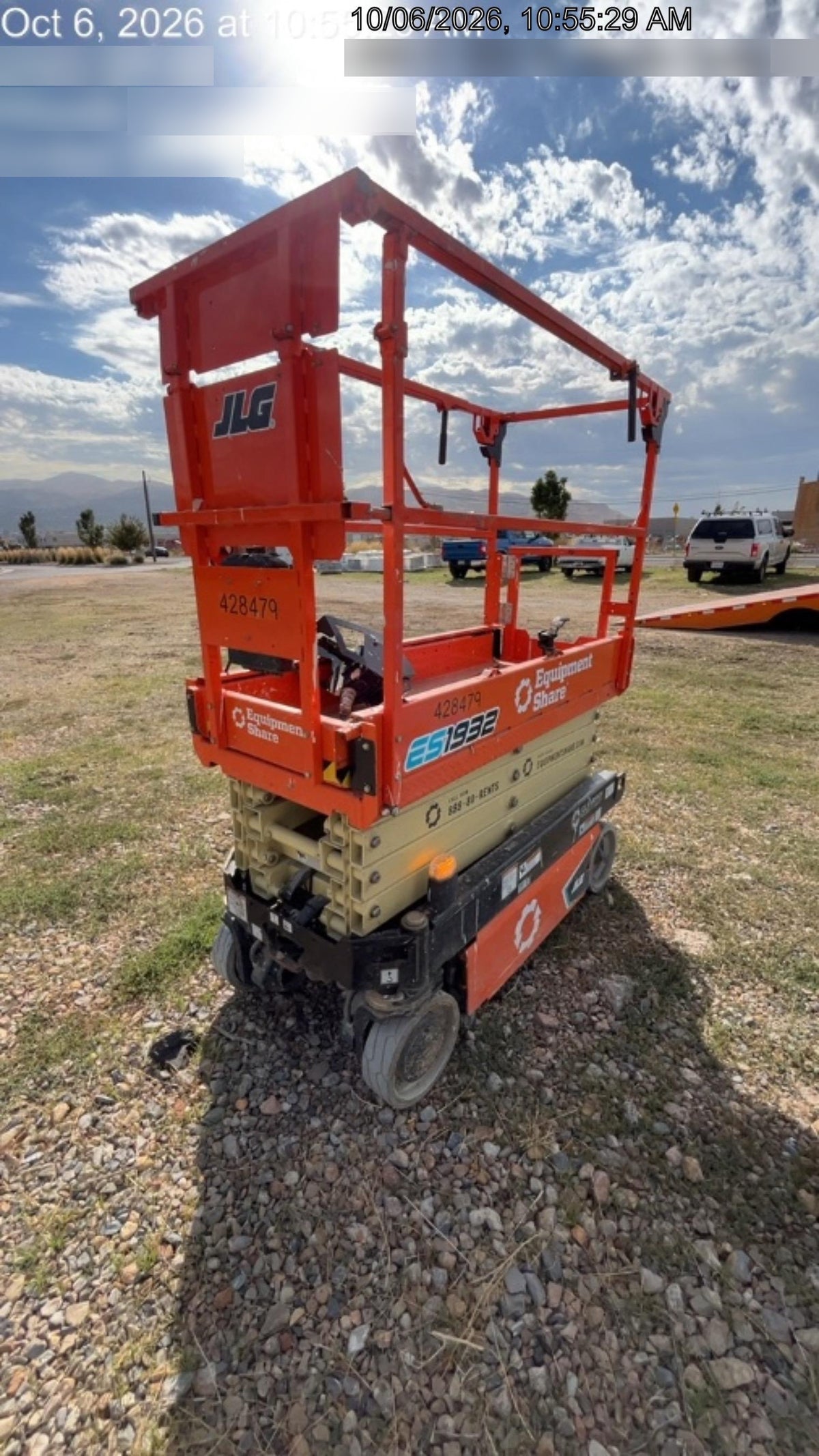 2024 JLG ES1932