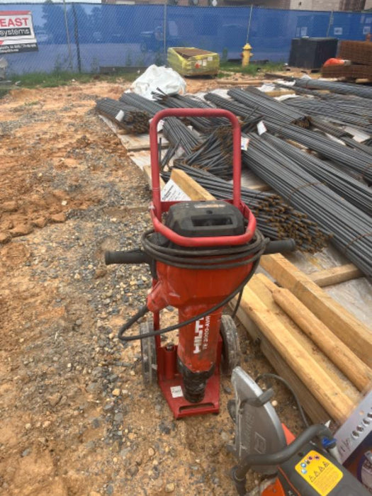2024 HILTI TE 3000-AVR