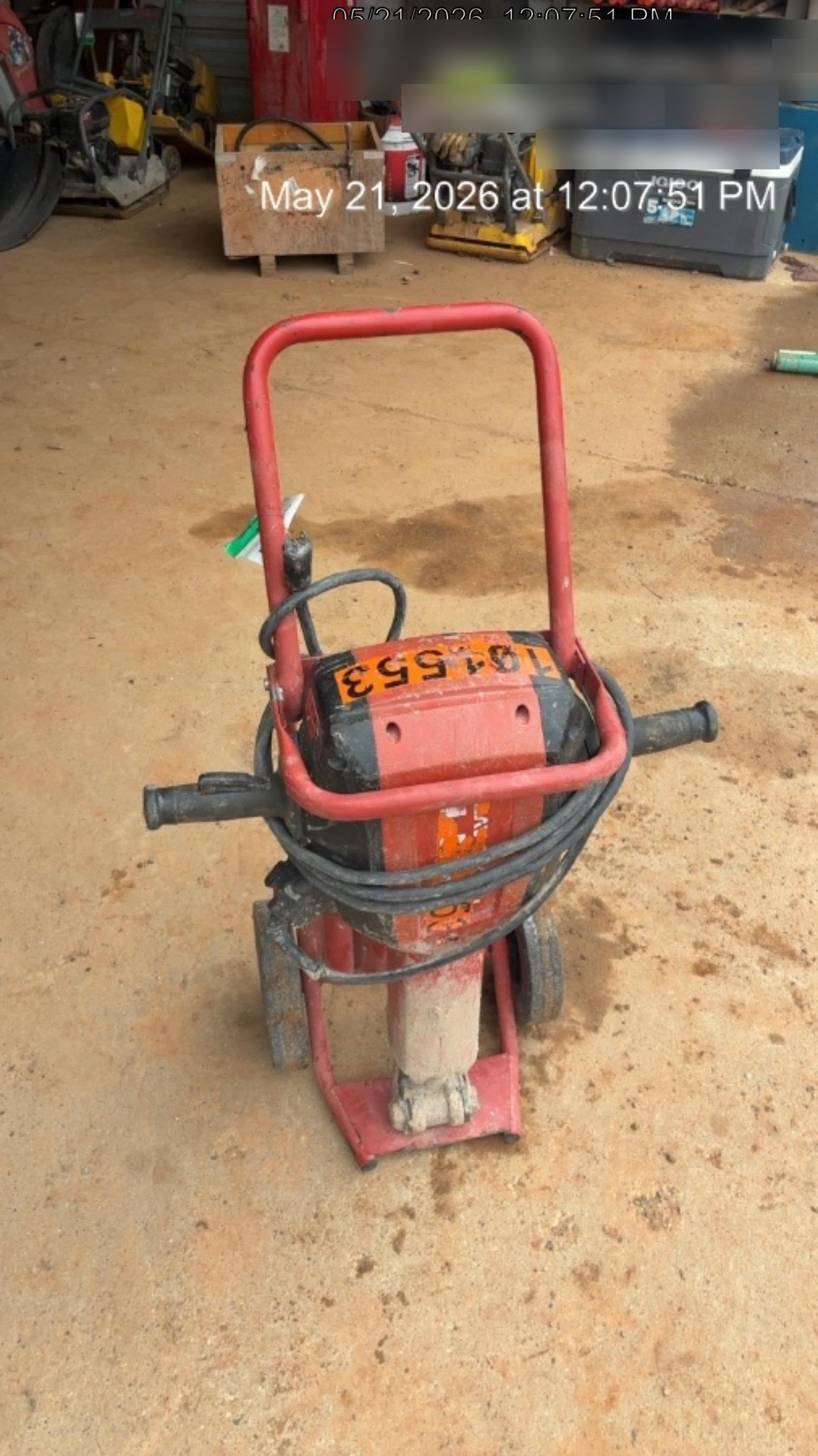 2020 HILTI TE 3000-AVR