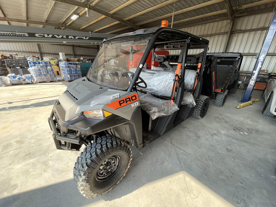 Polaris Pro XD 4000D AWD Canopy, Diesel, 4-6 Passenger, LED Strobe, Rearview Mirror