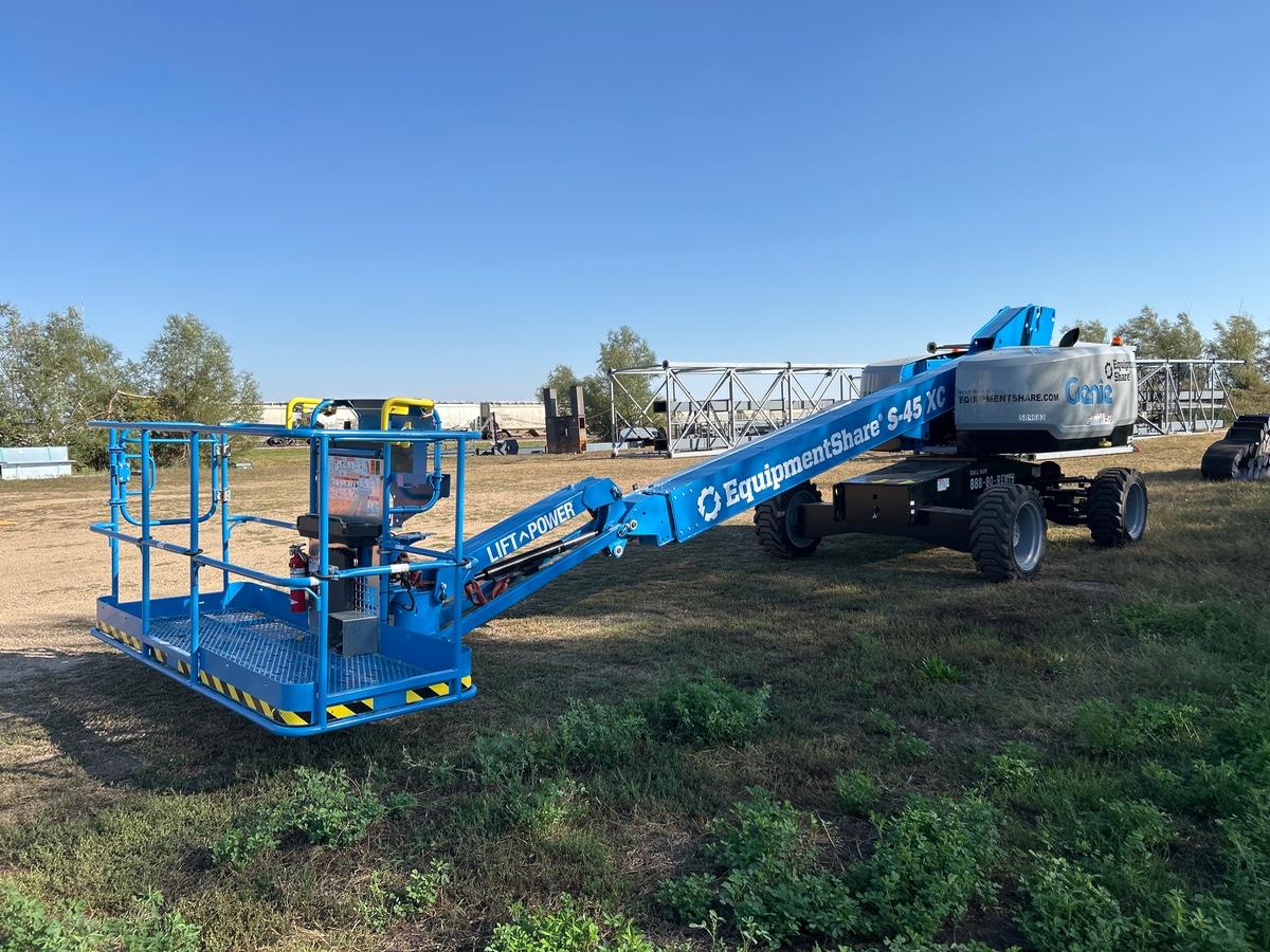 2025 GENIE S-45 XC