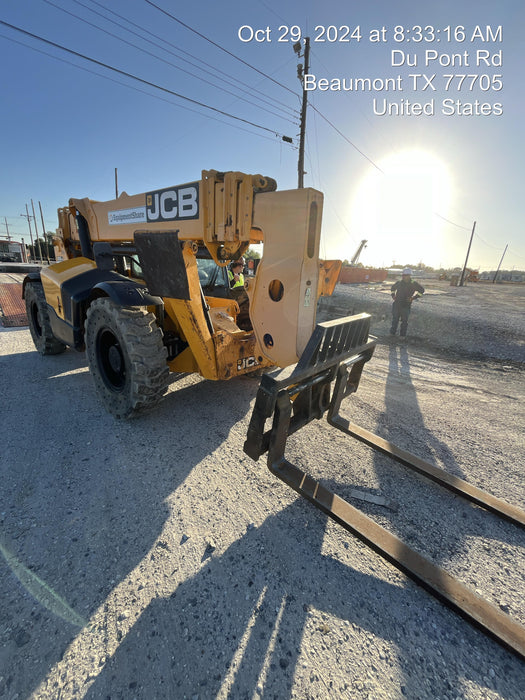 2019 JCB 512-56 Cab/Heat/Air74 HP, Solid Tires, STD Worklight, Beacon, Aux Hydraulics, Lifting Eye, Back up Alarm 60" Carriage, 60" Forks