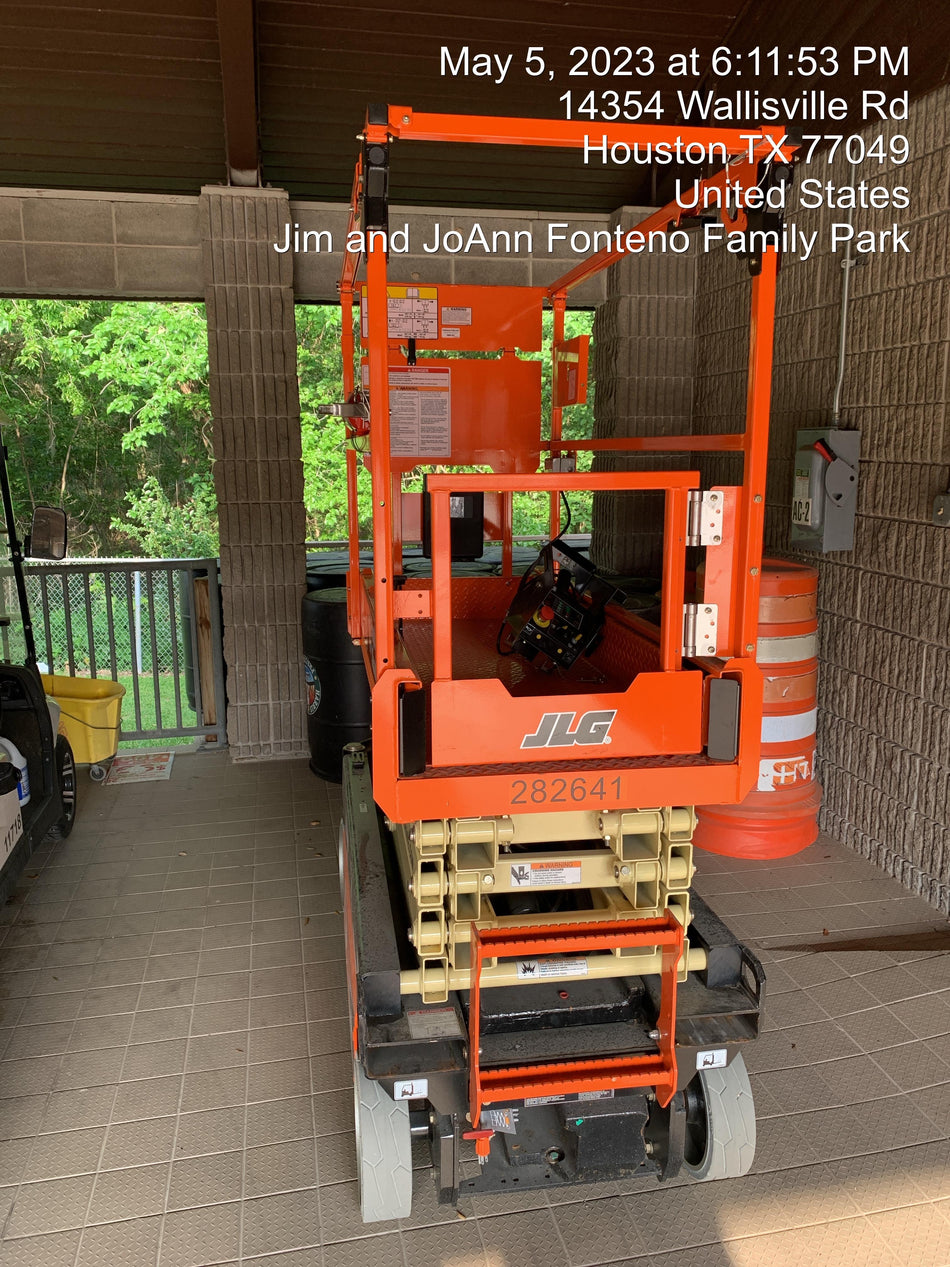 2022 JLG ES1932
