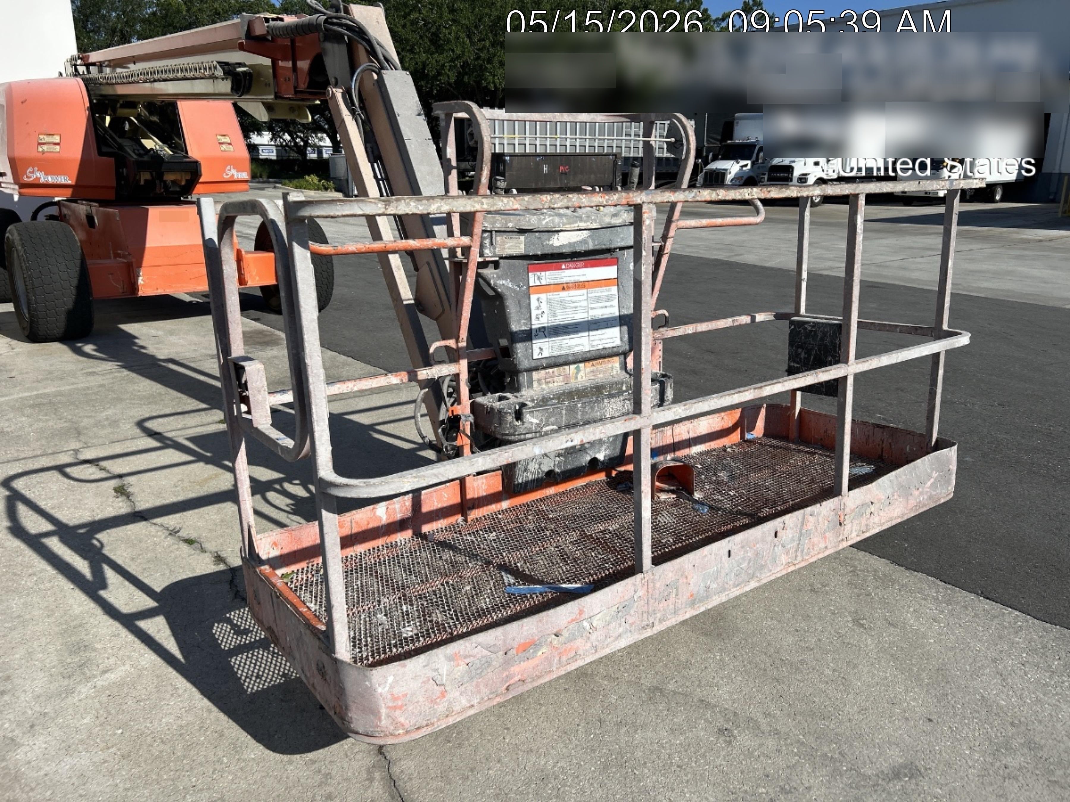 2022 JLG 660SJ