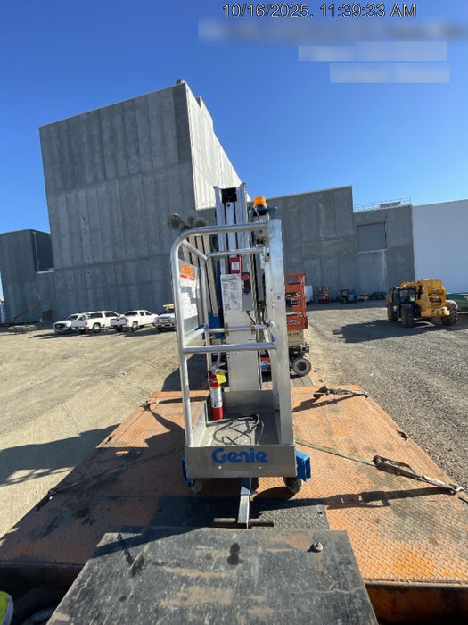 2021 GENIE AWP-30S DC