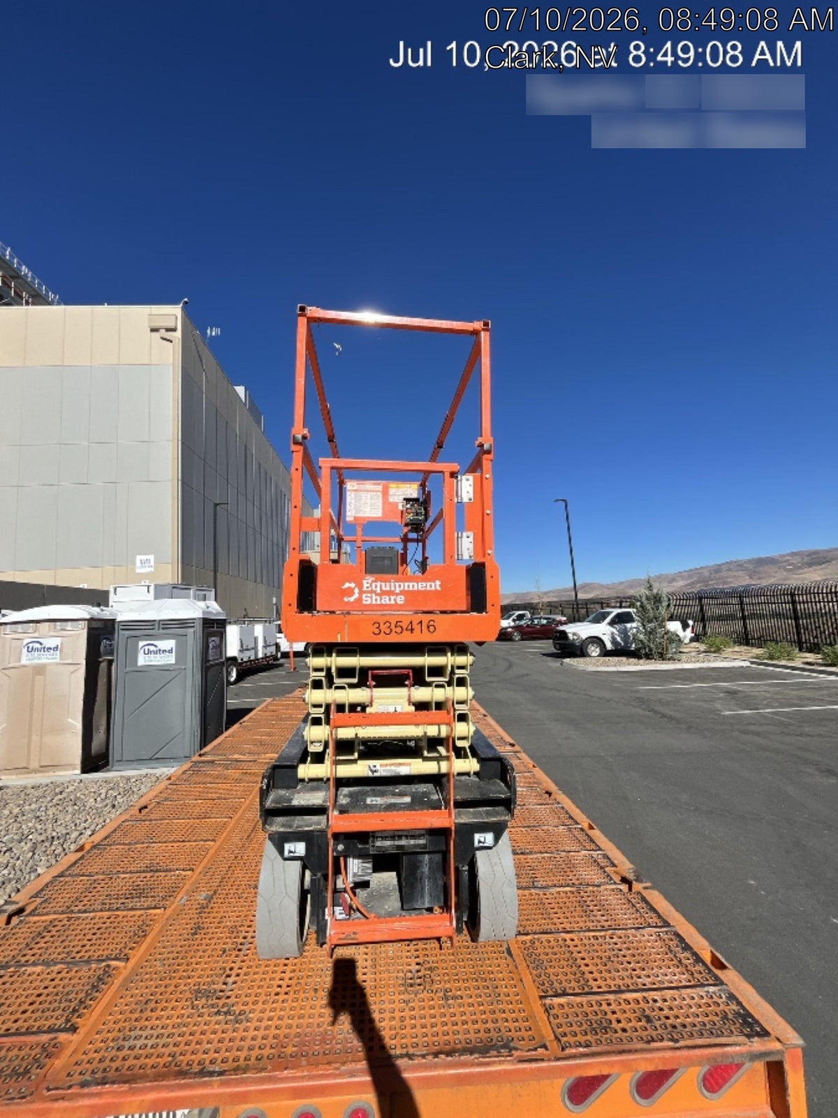 2023 JLG ES2632