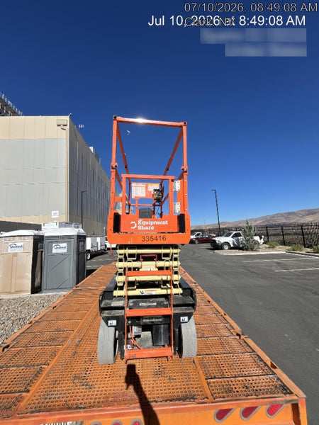 2023 JLG ES2632