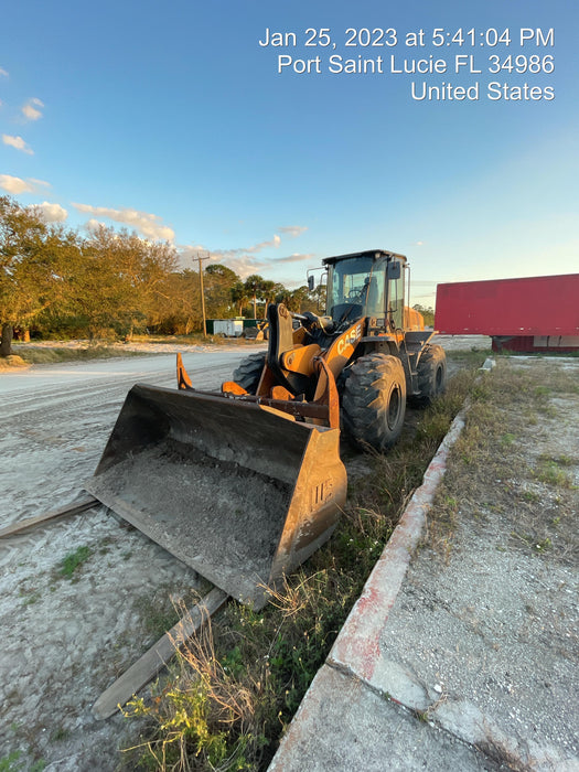 2017 WERK-BRAU 4 cu yd Bucket - Werk-Brau