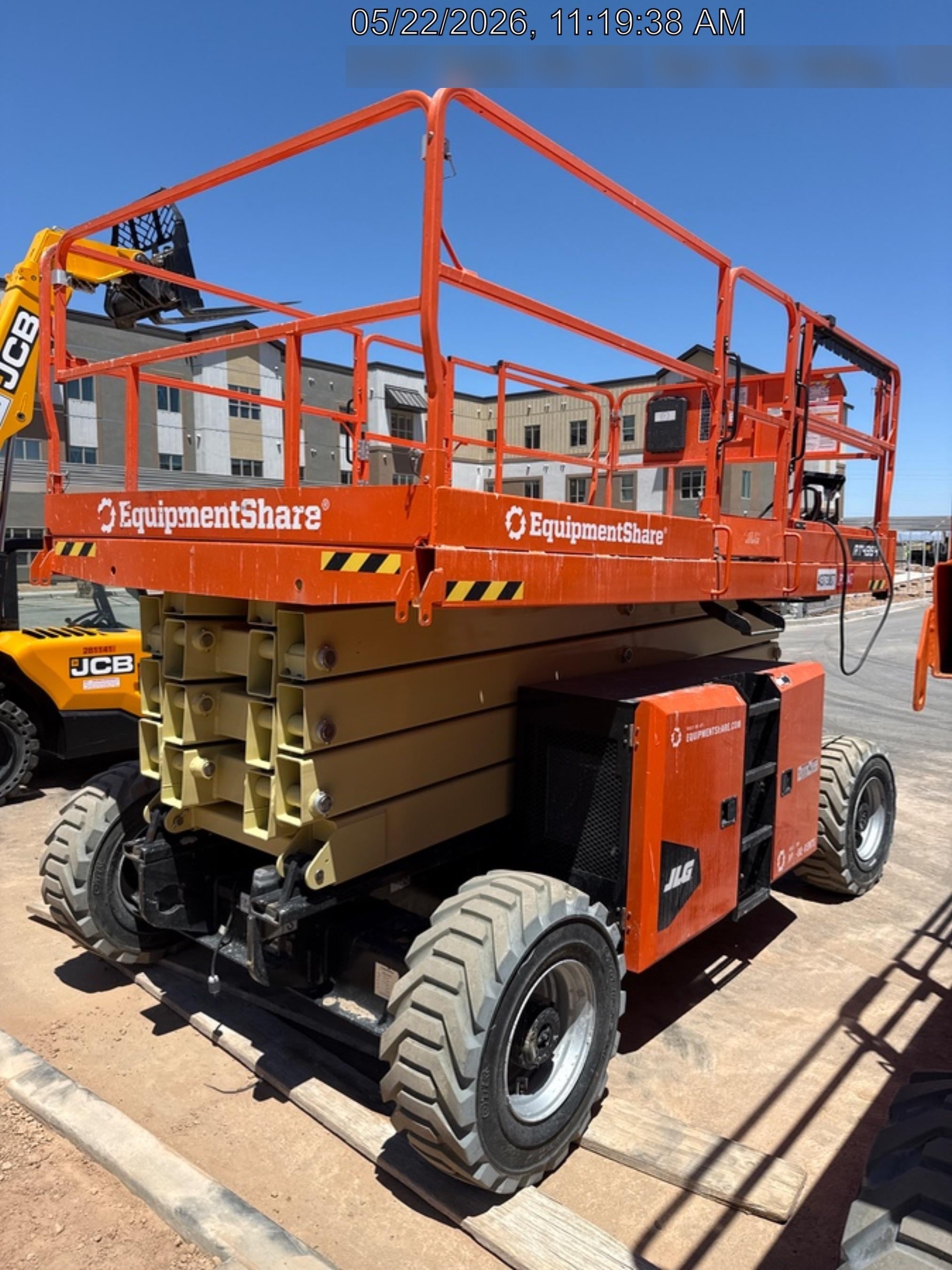 2024 JLG RT4394