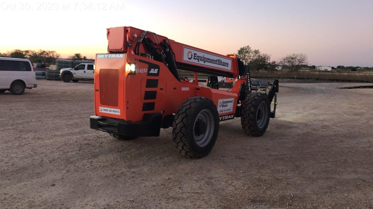 2020 Skytrak 12054 74Hp, Canopy, FF Tires, Work Lights, Beacon, Aux Hydraulics, Back up Alarm, Lifting Eye, ES Decals