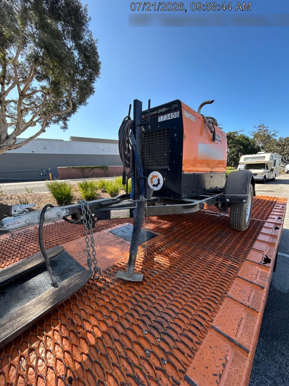 2021 Lincoln Electric Vantage 322 Vantage 322 Ready Pak 3 w/ Decals, ORANGE (includes trailer, cable rack, fender light kit) NO Telematics