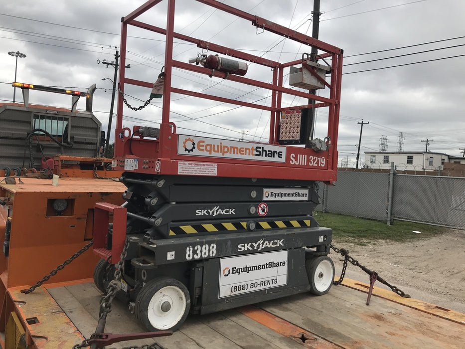 2018 SKYJACK SJIII-3219